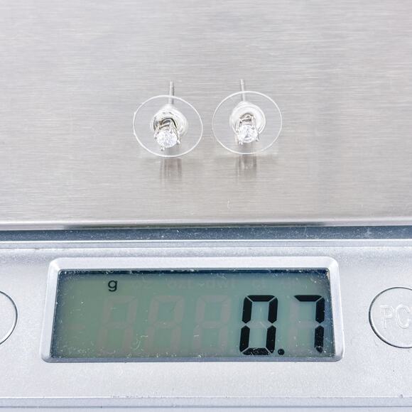 Sterling Silver Cubic Zirconia Stud Earrings | Everyday Jewelry | Vintage - Picture 4 of 5